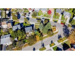 35 Pleasant Avenue, Kitchener, ON N2M4A3 Photo 44