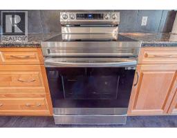 4pc Bathroom - 393 Taralake Landing Ne, Calgary, AB T3J0A6 Photo 13