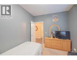 4pc Bathroom - 393 Taralake Landing Ne, Calgary, AB T3J0A6 Photo 16