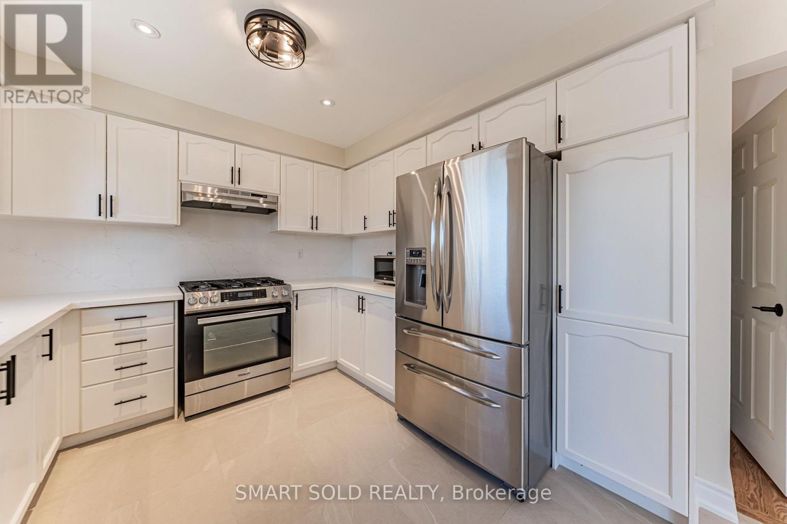 106 Bologna Road, Vaughan, ON photo 6