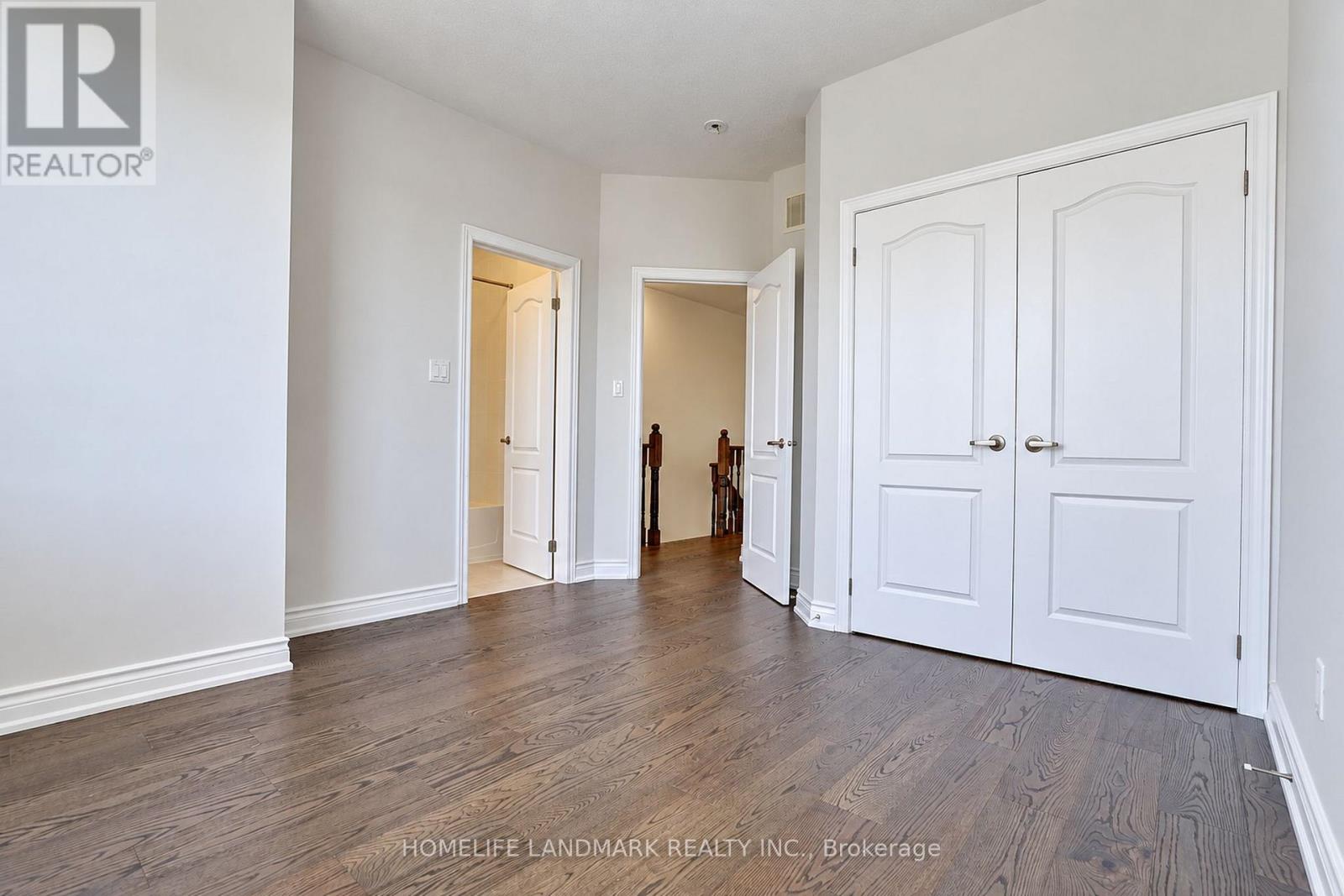 27 Applegate Drive, East Gwillimbury, ON photo 43