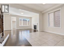 27 Applegate Drive, East Gwillimbury, ON L9N0R2 Photo 11