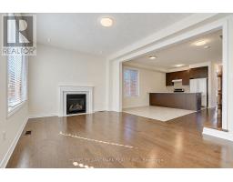 27 Applegate Drive, East Gwillimbury, ON L9N0R2 Photo 16