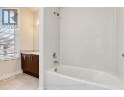 27 Applegate Drive, East Gwillimbury, ON L9N0R2 Photo 44