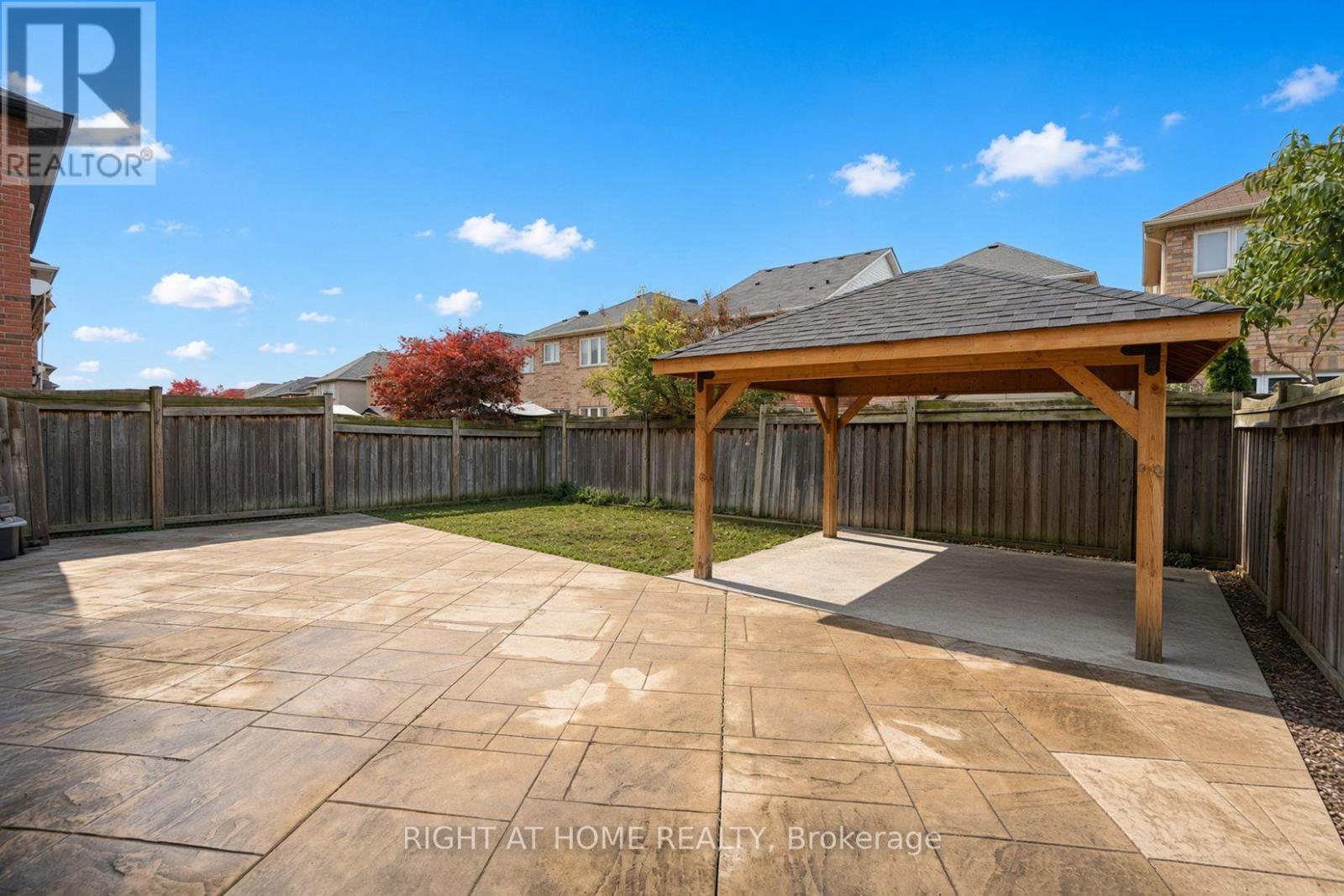 388 Vellore Park Avenue, Vaughan, ON photo 36