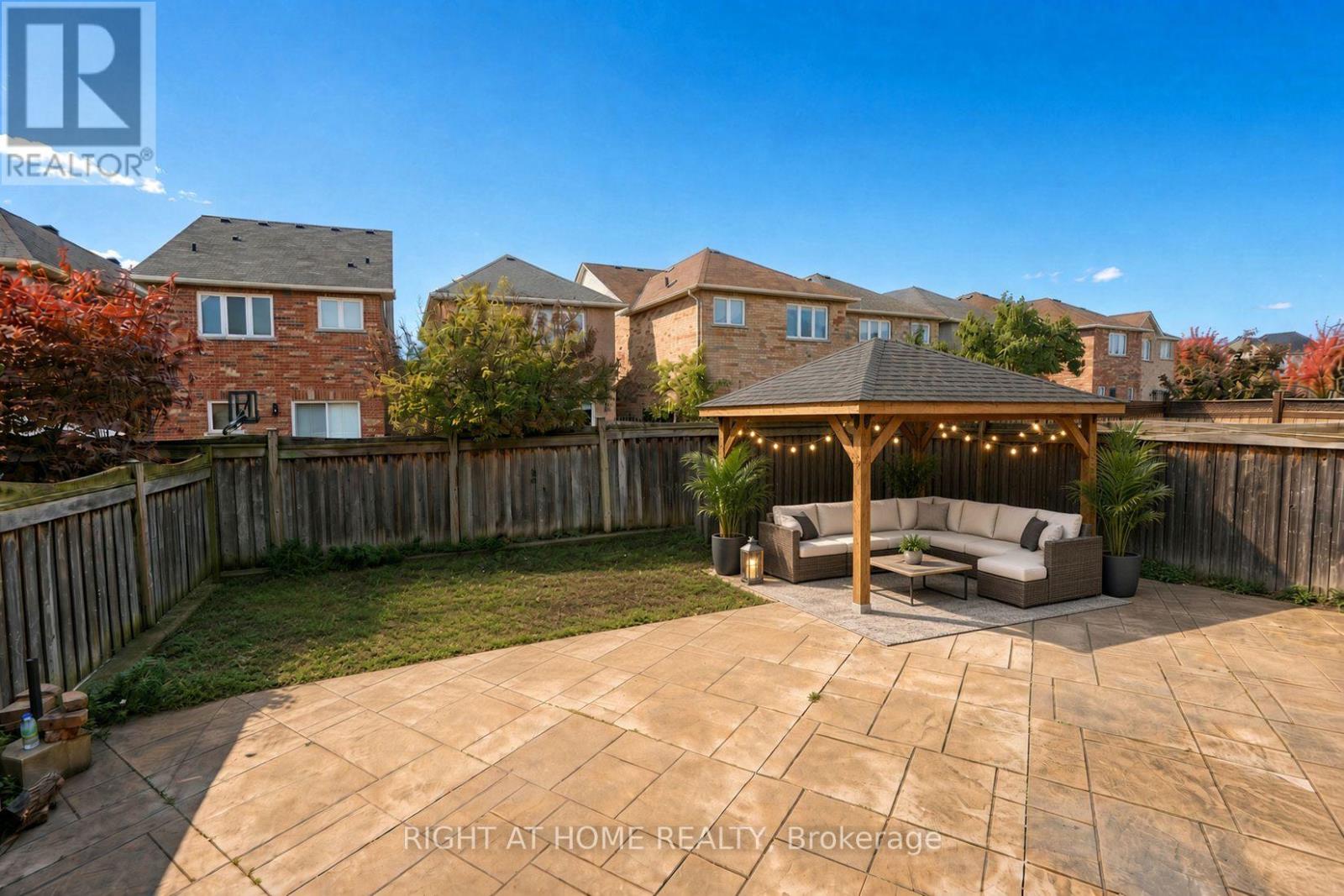 388 Vellore Park Avenue, Vaughan, ON photo 37