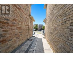 388 Vellore Park Avenue, Vaughan, ON L4H0E5 Photo 33