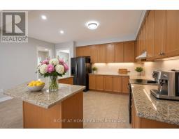Office - 388 Vellore Park Avenue, Vaughan, ON L4H0E5 Photo 9
