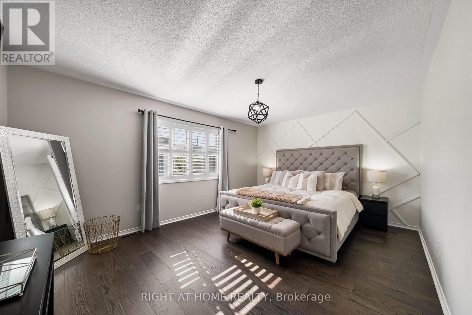 921 MILLER PARK AVENUE - 25