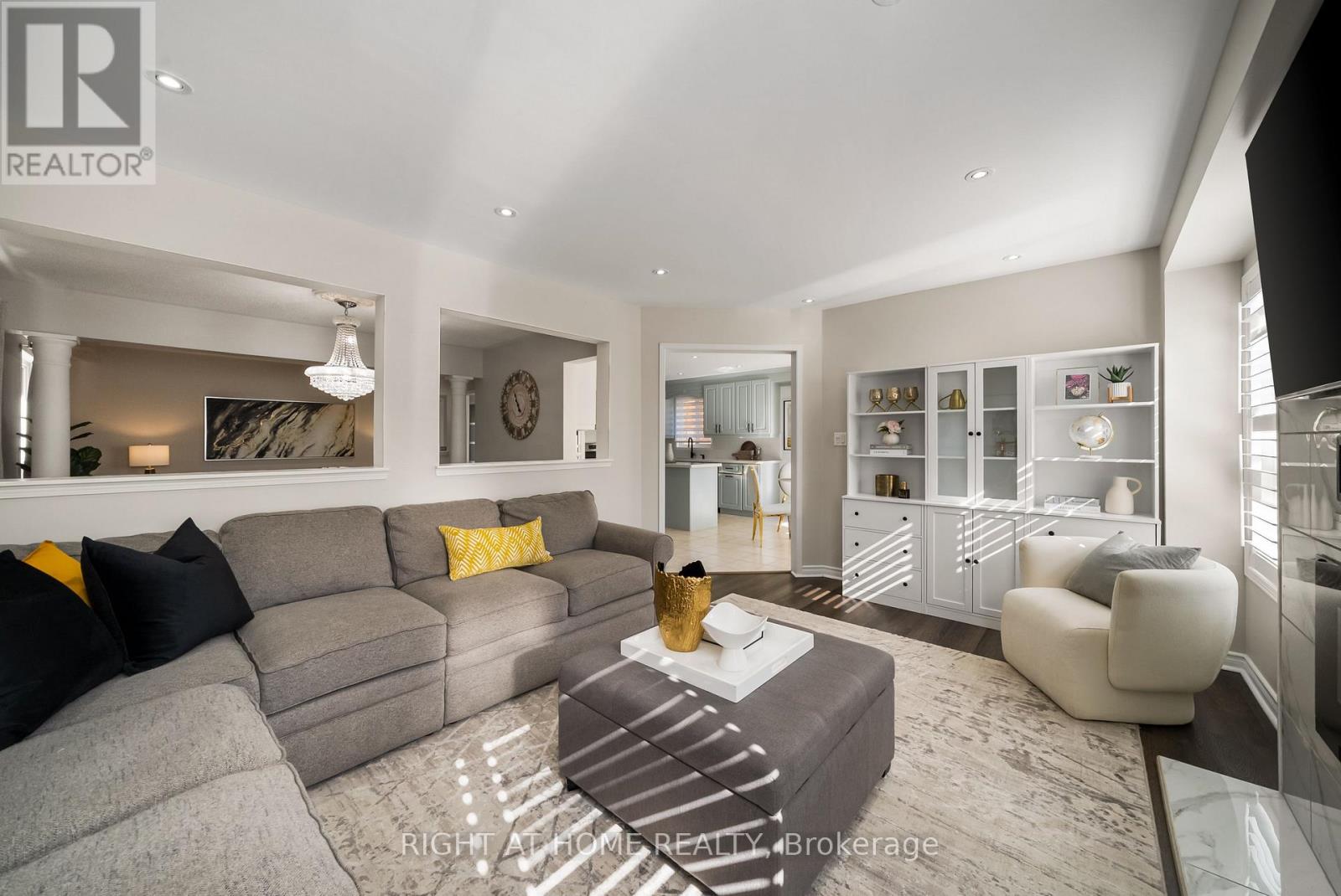 921 MILLER PARK AVENUE - 9