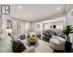 921 Miller Park Avenue, Bradford West Gwillimbury, ON L3Z0L6 Photo 13