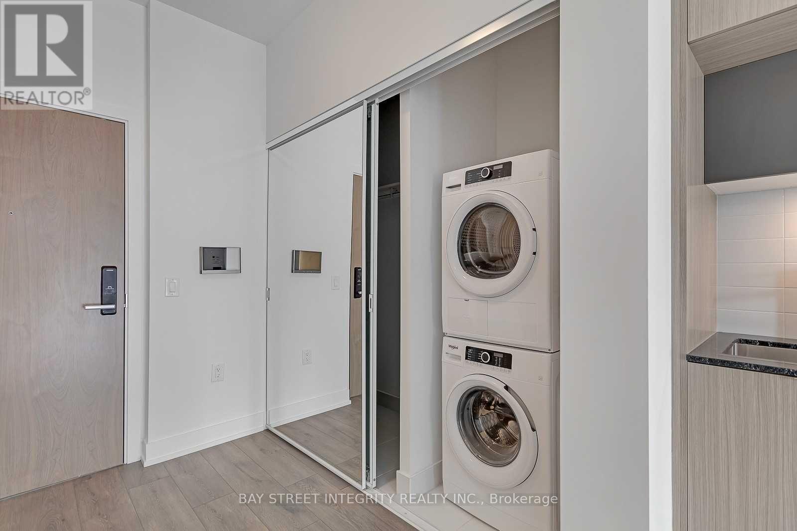 309 - 575 BLOOR STREET E, Toronto (North St. James Town) — photo 10