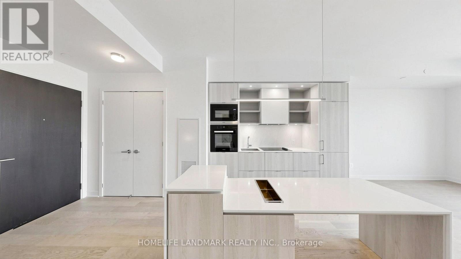 4803- 11 Yorkville Avenue, Toronto, ON photo 4