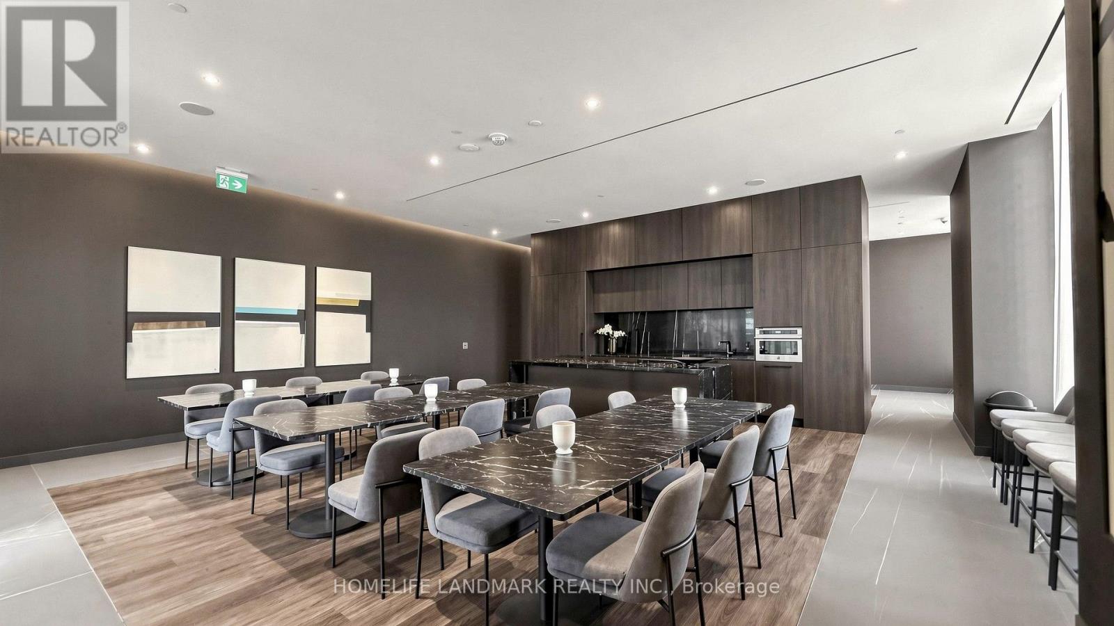 4803- 11 Yorkville Avenue, Toronto, ON photo 41
