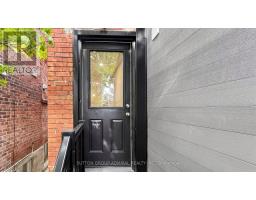 109 Fermanagh Avenue, Toronto, ON M6R1M1 Photo 31