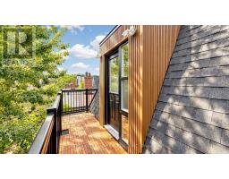 109 Fermanagh Avenue, Toronto, ON M6R1M1 Photo 32
