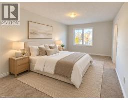 8 Elite Crescent, Caledonia, ON N3W0L1 Photo 12
