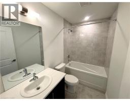 8 Elite Crescent, Caledonia, ON N3W0L1 Photo 19