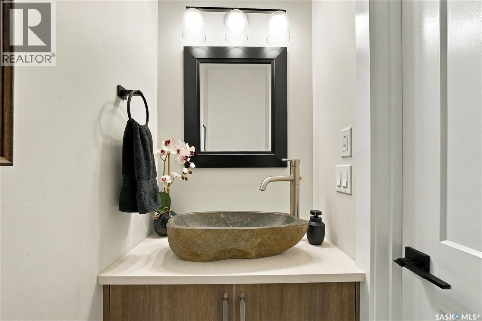 443 Asokan RISE, Saskatoon — photo 9