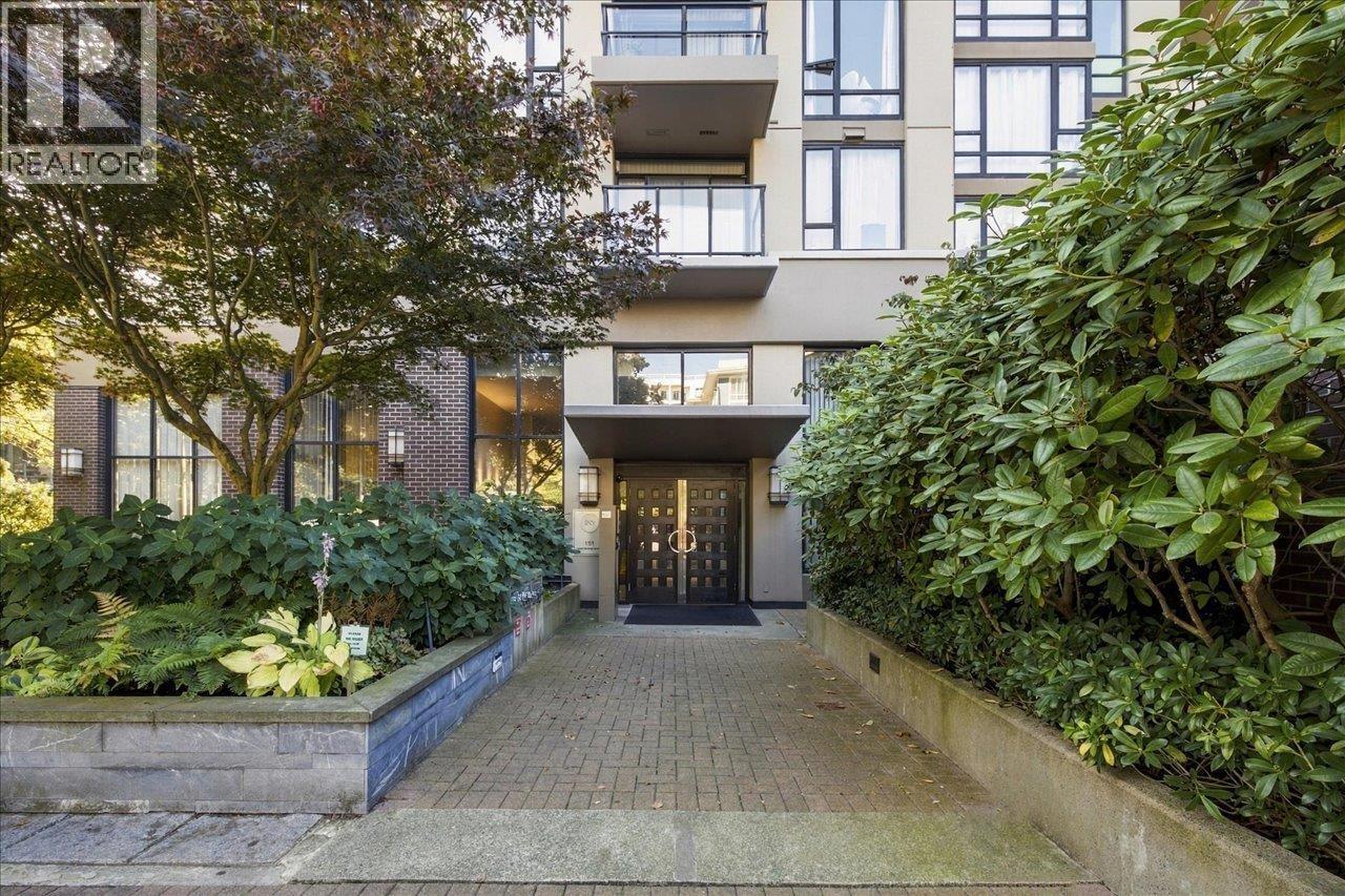 Photo of 1803 151 W 2ND STREET 34
