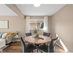 Mud room - 10420 36a Av Nw, Edmonton, AB T6J2H6 Photo 12