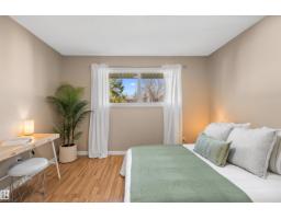 10420 36a Av Nw, Edmonton, AB T6J2H6 Photo 25