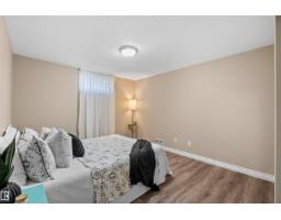 10420 36a Av Nw, Edmonton, AB T6J2H6 Photo 52