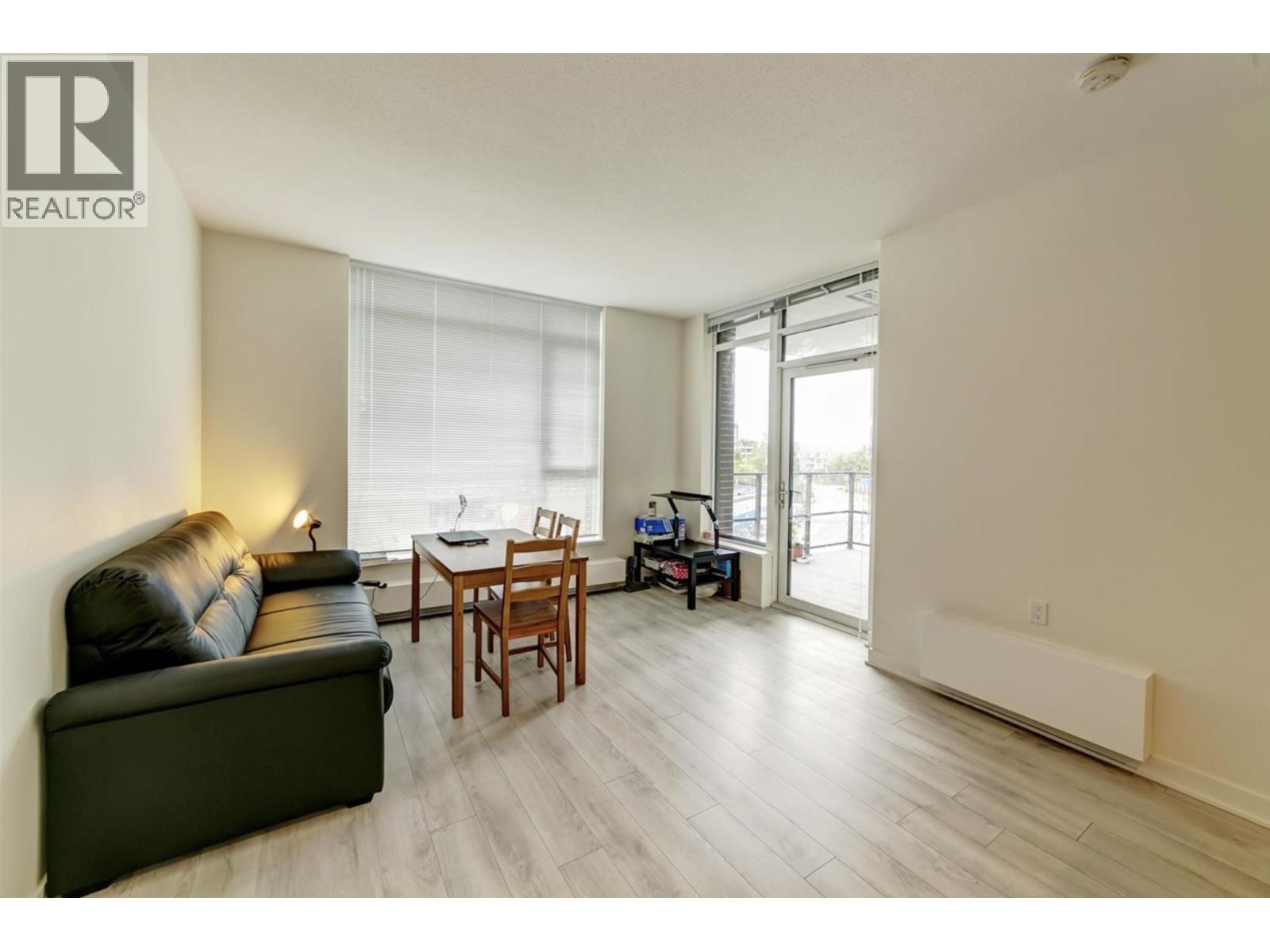 Photo of 513 8850 UNIVERSITY CRESCENT 3