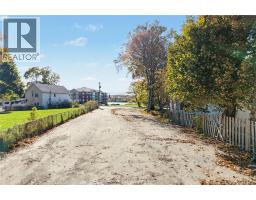 677 Union Street, photo 5