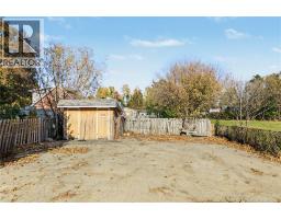 677 Union Street, photo 3