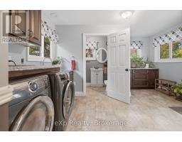 Laundry room - 42123 Amberley Road, Morris Turnberry, ON N0G1G0 Photo 12
