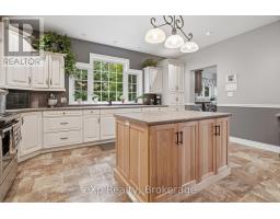 42123 Amberley Road, Morris Turnberry, ON N0G1G0 Photo 17
