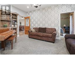 42123 Amberley Road, Morris Turnberry, ON N0G1G0 Photo 28