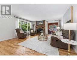 18 Bessie Avenue S, Kawartha Lakes, ON K0M1A0 Photo 13