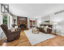 18 Bessie Avenue S, Kawartha Lakes, ON K0M1A0 Photo 14