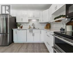 18 Bessie Avenue S, Kawartha Lakes, ON K0M1A0 Photo 18