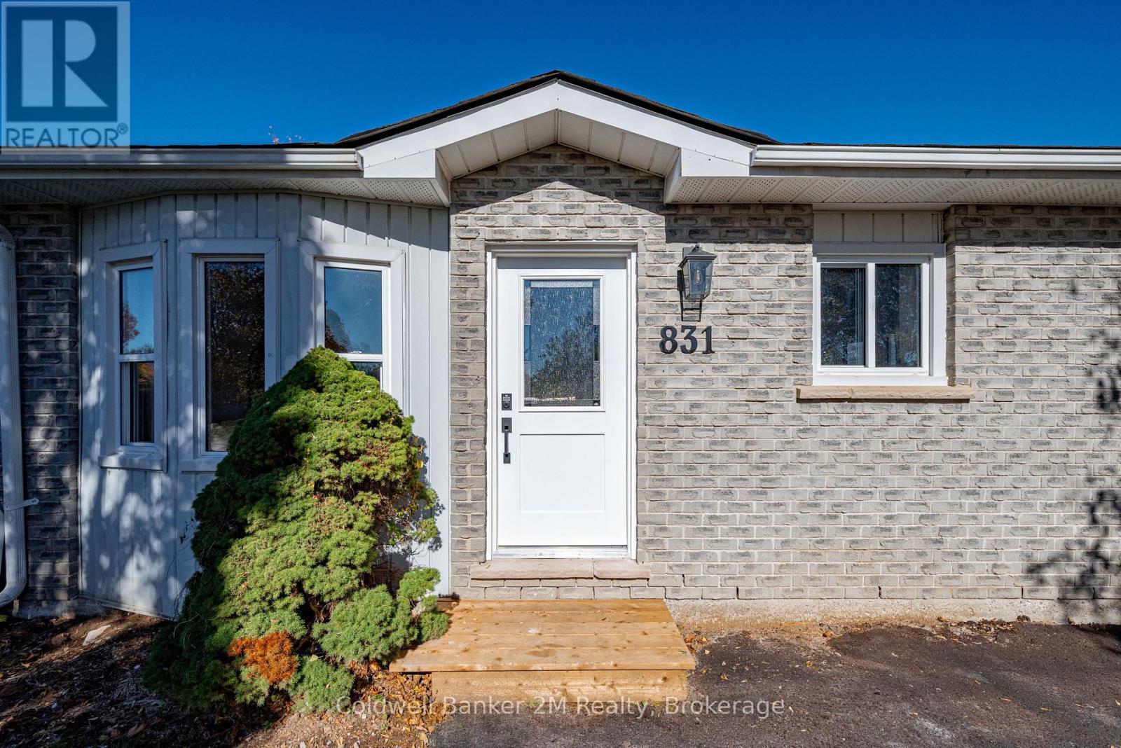 831 Milford Drive, Peterborough, ON photo 4