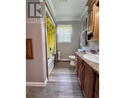 16 Elms Place thumbnail 16