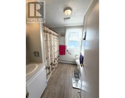 214 Balbo Drive thumbnail 8