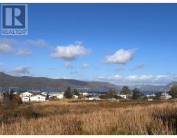 27A Country Road thumbnail 2