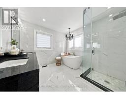 15 Ronald Street, Whitby, ON L1P0K1 Photo 22