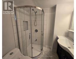 12a Mauro Court, Richmond Hill, ON L4B3J8 Photo 12
