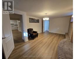 12a Mauro Court, Richmond Hill, ON L4B3J8 Photo 14