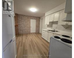 12a Mauro Court, Richmond Hill, ON L4B3J8 Photo 9