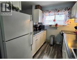 24 Suffolk Unit# 13, photo 6