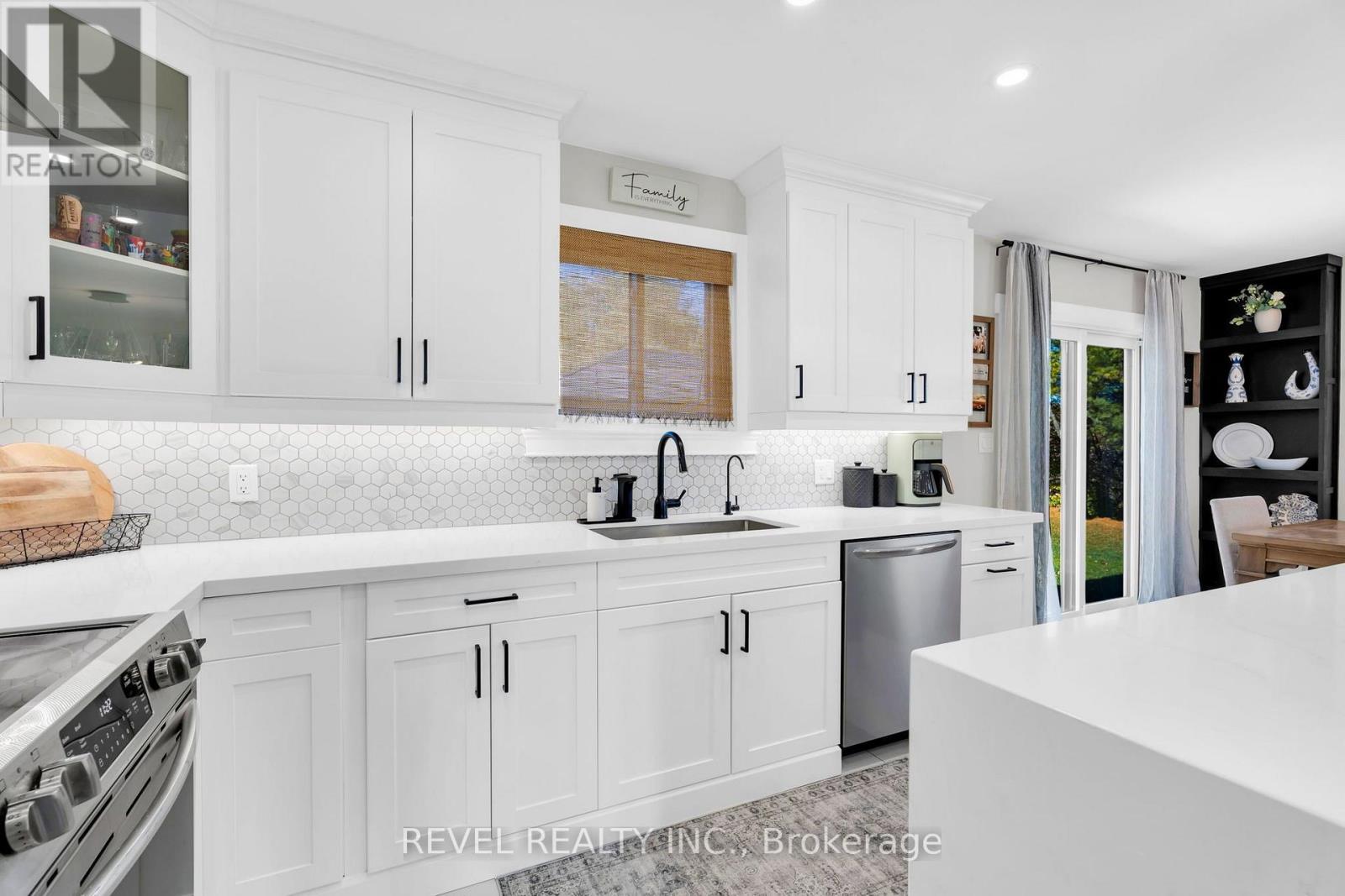 555706 Mono Amaranth Town Line, Amaranth, ON photo 18
