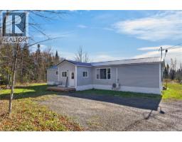 341 route 635, photo 2