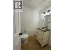 121 Paisley Boulevard E, Mississauga, ON L5A1P6 Photo 16