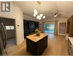 Eat in kitchen - 121 Paisley Boulevard E, Mississauga, ON L5A1P6 Photo 7