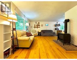 187 Cress Road, Mindemoya, Manitoulin Island, ON P0P1S0 Photo 25
